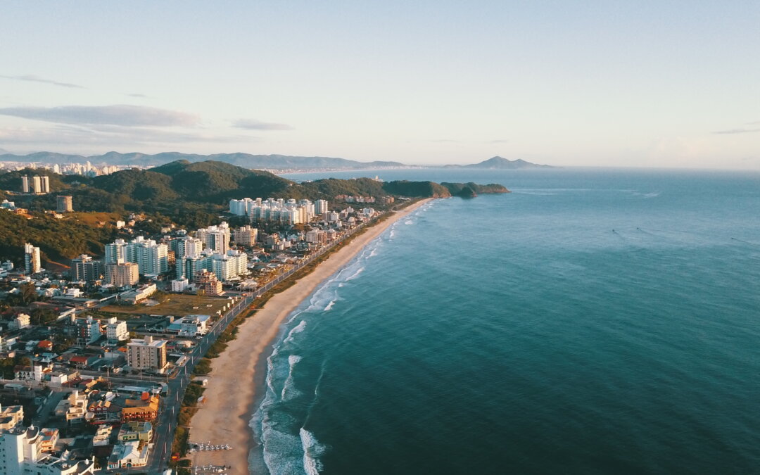 As melhores praias de Santa Catarina para curtir o verão