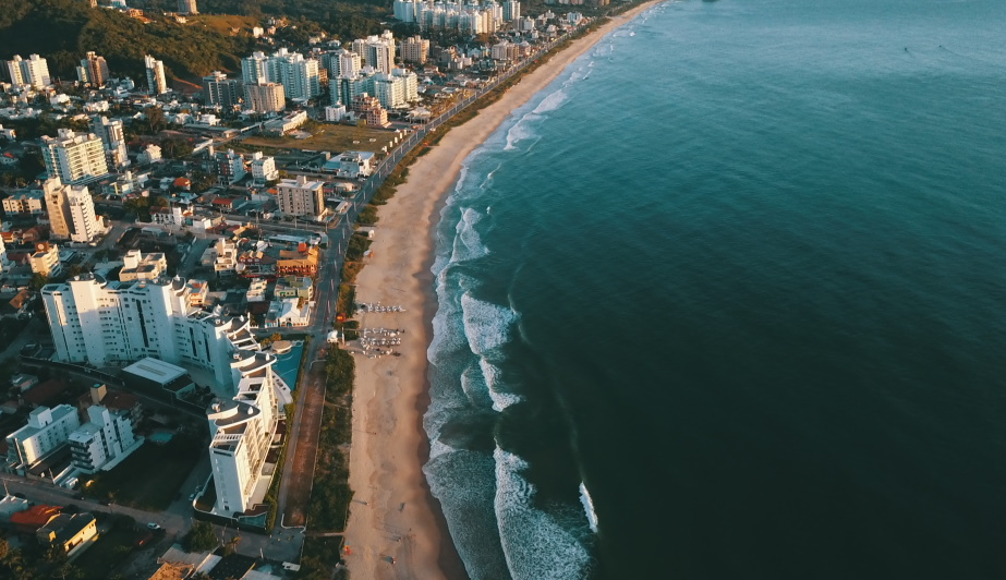 praia brava santa catarina