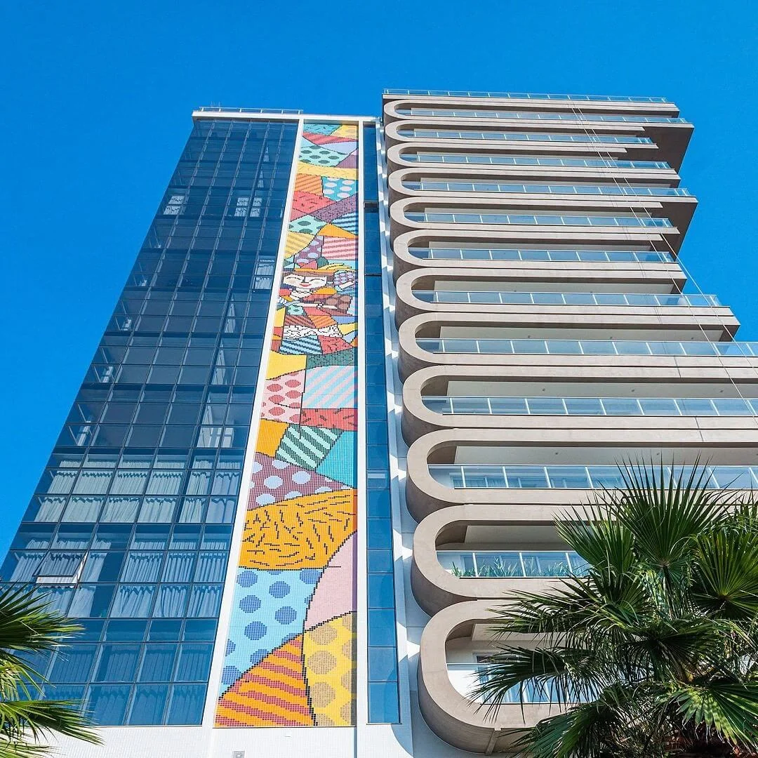 Brava Arts Romero Britto prédio
